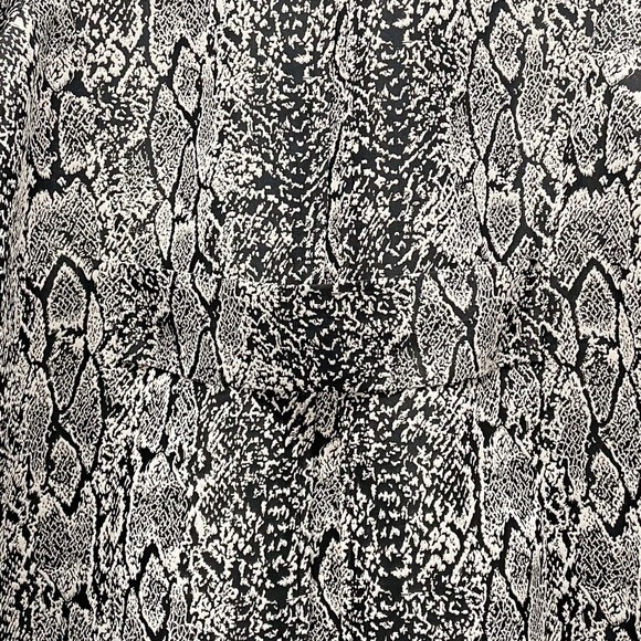 Misook Metallic Snake Reptile Print Open Front Topper Jacket Women’s Size Medium - Picture 7 of 11